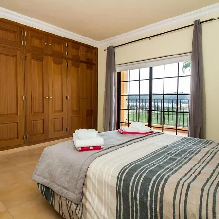 펜션 Algarve Luxury With Private Heated Pool Ii